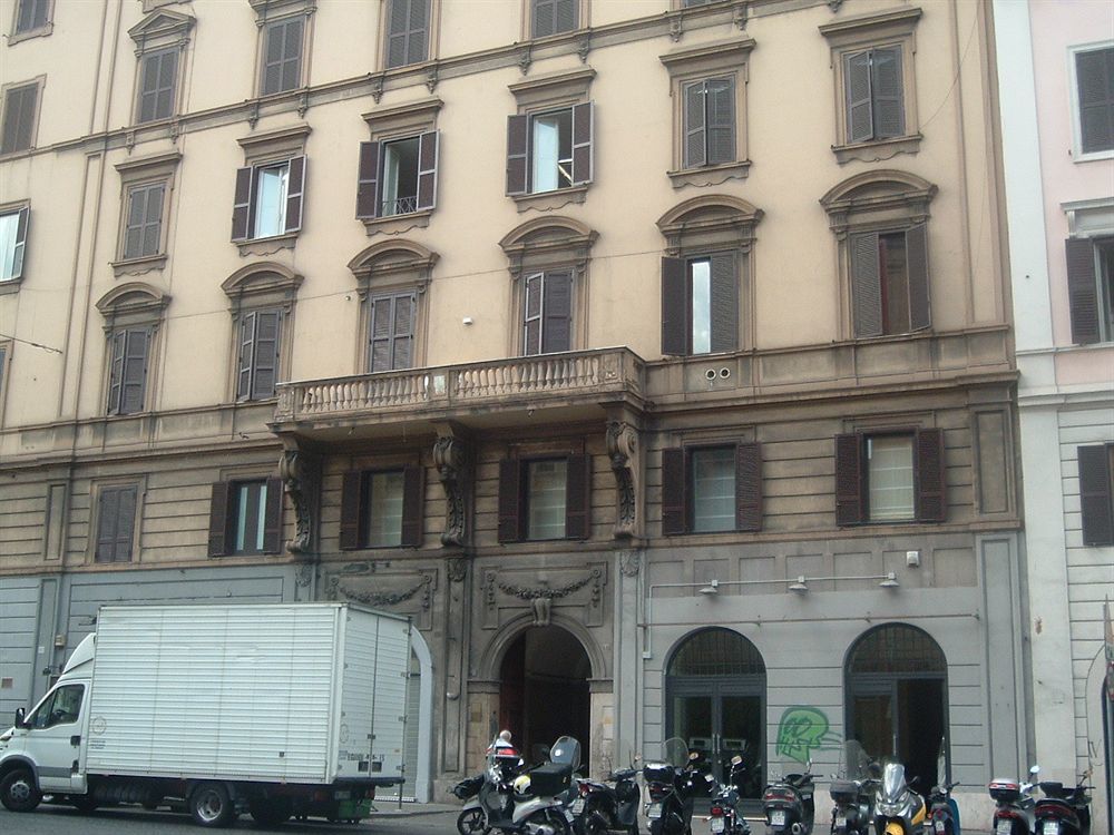San Giovanni In Laterano Рим Экстерьер фото